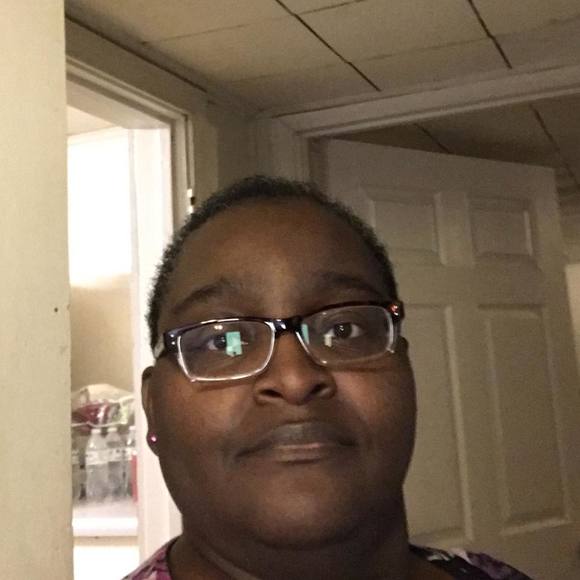 Meet your Posher, Tammy - Picture 1 of 1